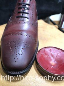 革靴と油性ワックス