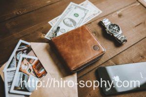 お金と財布と時計とiPhone